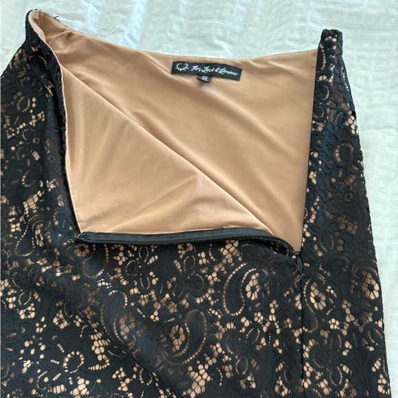For Love and Lemons Elegant Black Lace Skirt- Small - Picture 4 of 7